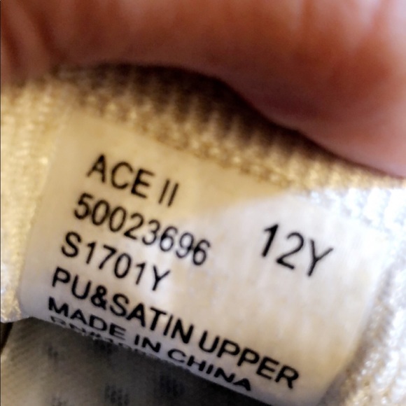 🔴SOLD🔴Girls cheer shoes - Picture 5 of 5